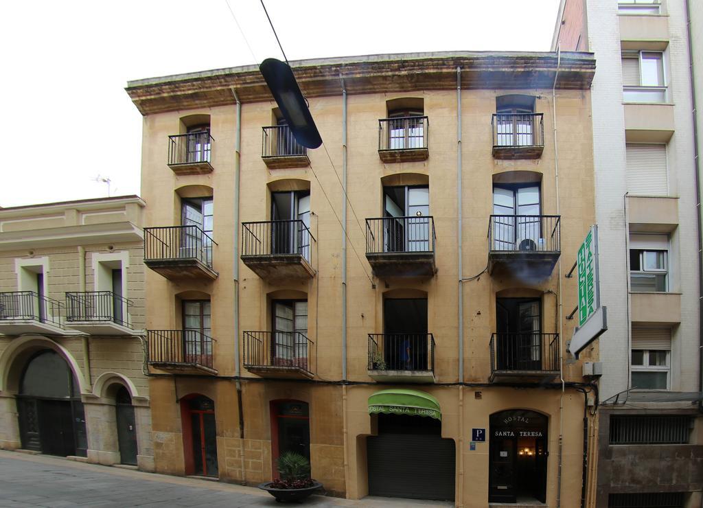 Hostal Santa Teresa Reus Exterior photo